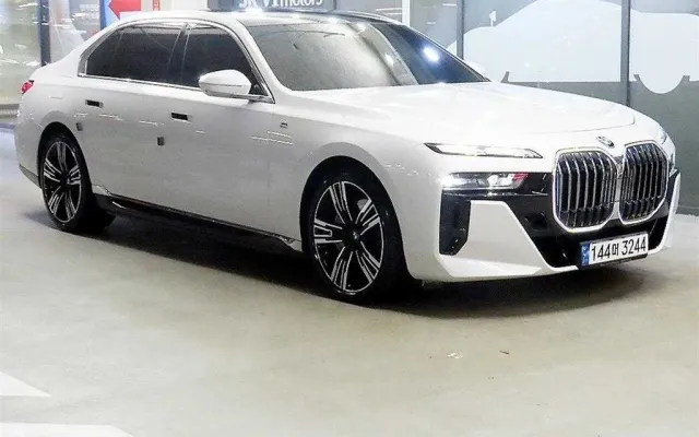 제네시스G70 중고차 7시리즈 (G70) 750e xDrive M 스포츠 매물 사진 16 - 2023/06 74,188km